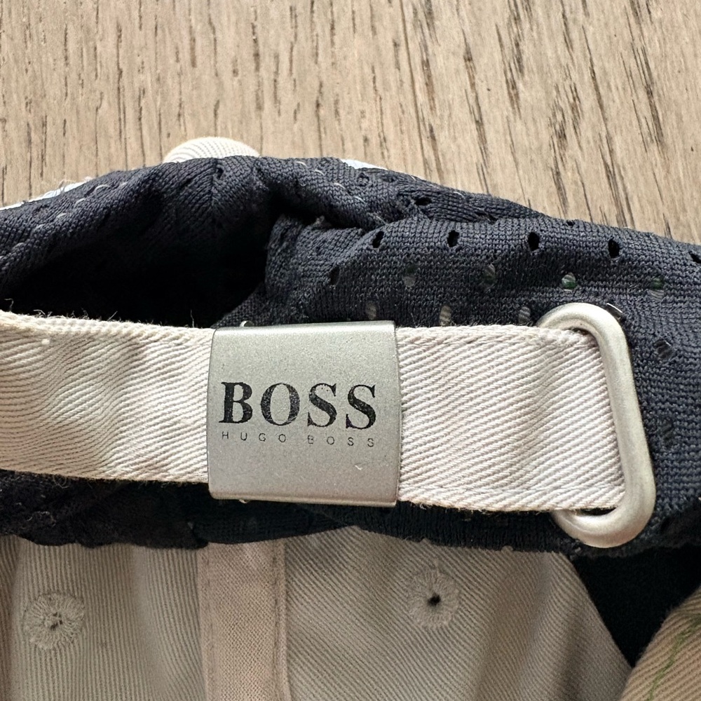 Hugo Boss Cap - Picture 3 of 3